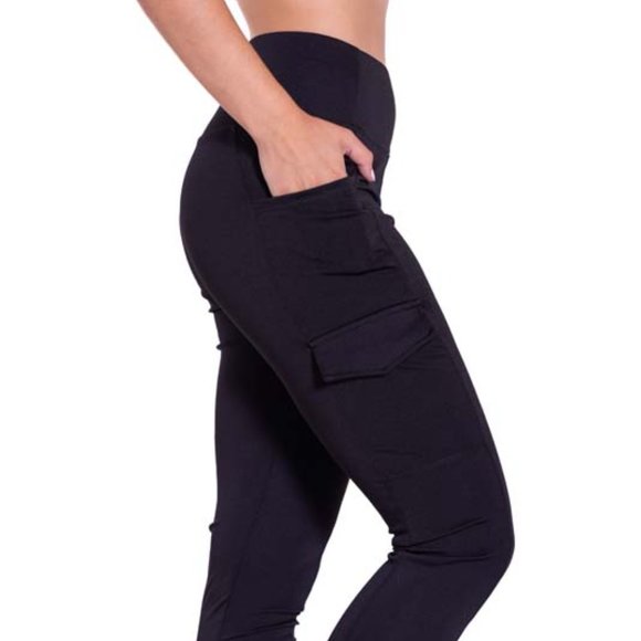 High-Waisted Black Fitness Leggings with Side Cargo Pockets - Picture 2 of 5